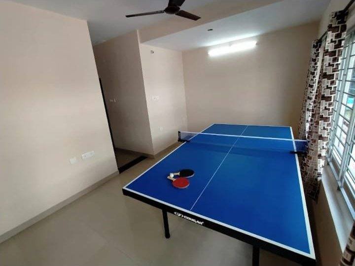 Table tennis room